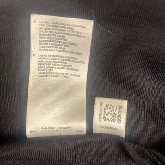 Adidas Black Short Sleeve Tee Classic Athletic Wear - Picture 13 of 14